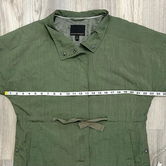 Banana Republic Green Zip Belted Windbreaker Utility Parka Jacket Petite Size M - Picture 4 of 10